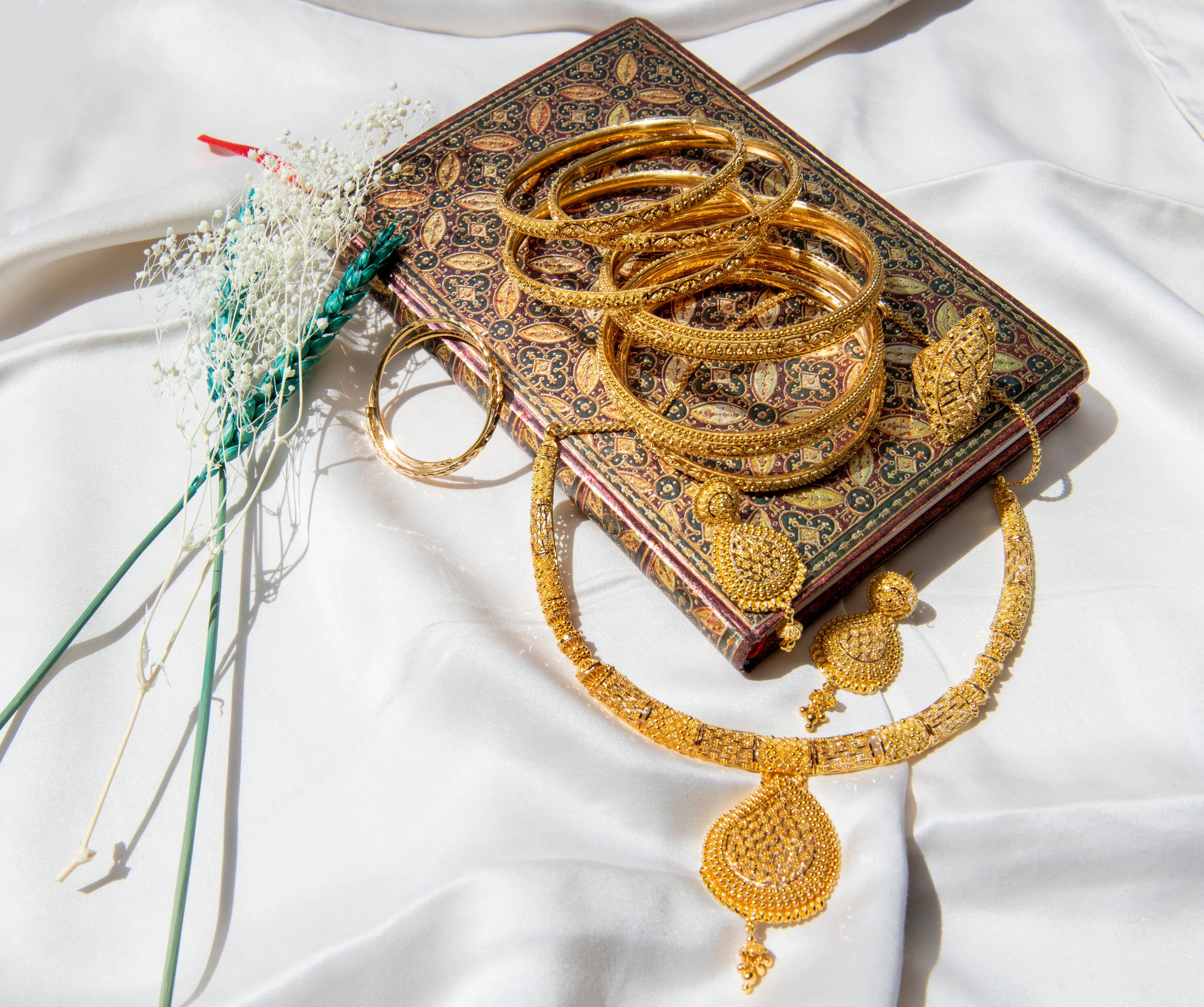 New 22ct Gold Fancy/Cocktail Bracelet - 16cm - Image 4